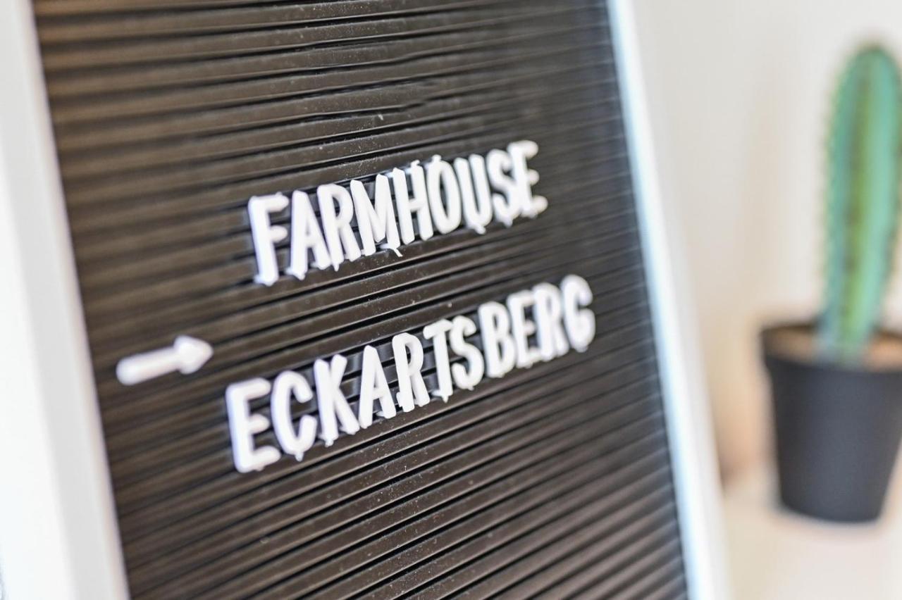 Farmhouse Eckartsberg Im Zittauer Gebirge - Gemuetliche Und Moderne Ferienwohnungen Mit Terrasse ภายนอก รูปภาพ